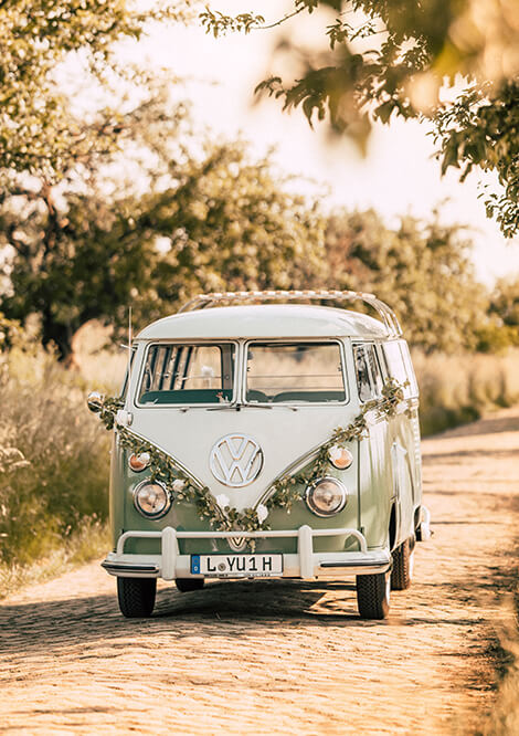Bulli mieten für deine Hochzeit bei Sundriver Leipzig