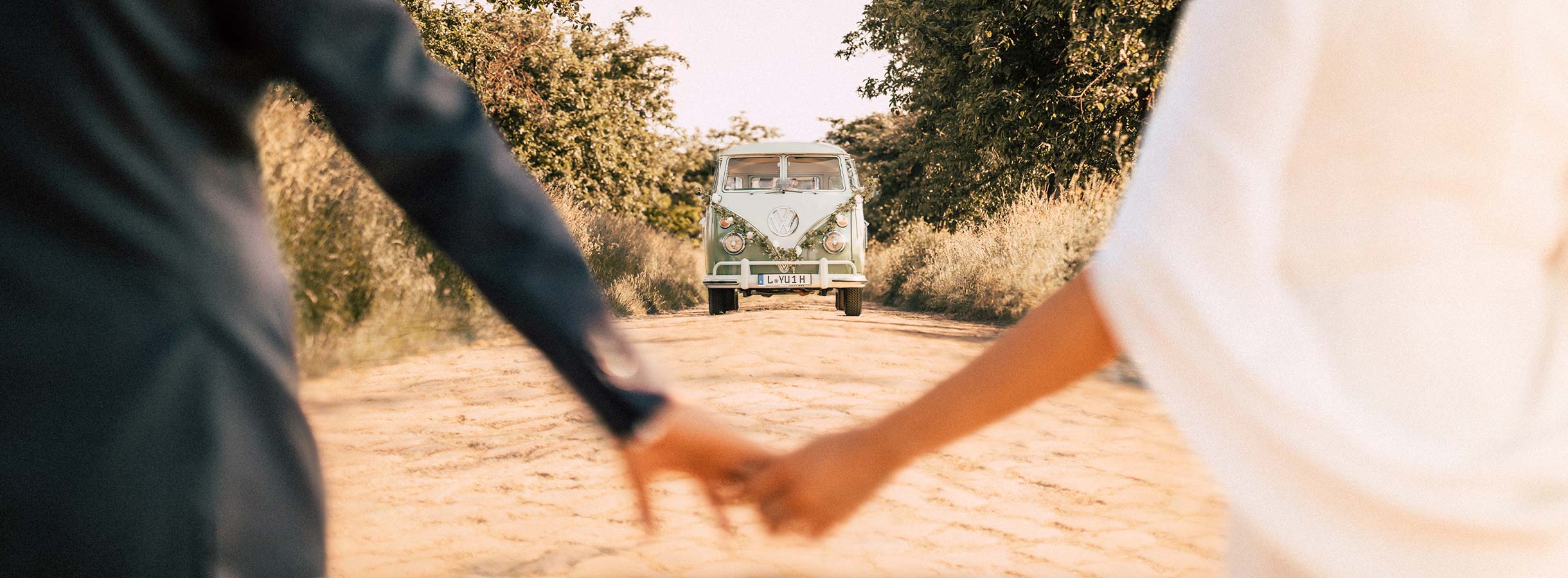 Sundriver - VW Bulli mieten - Hochzeitsauto aus Leipzig